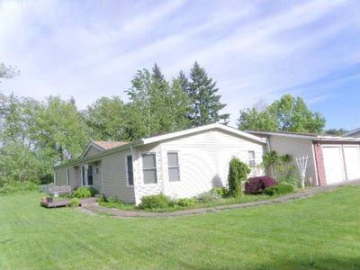1894 Woodland Ave, Woodburn, OR, 97071