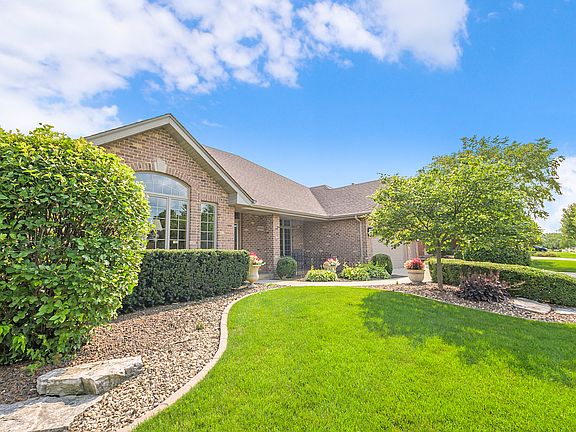 2nd image of 10835 Cardinal Lake Dr