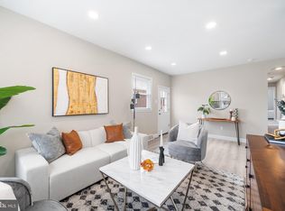 502 Glen Valley Dr, Norristown, PA 19401