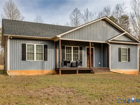 10525 Amelia Springs Rd, Jetersville, VA 23083