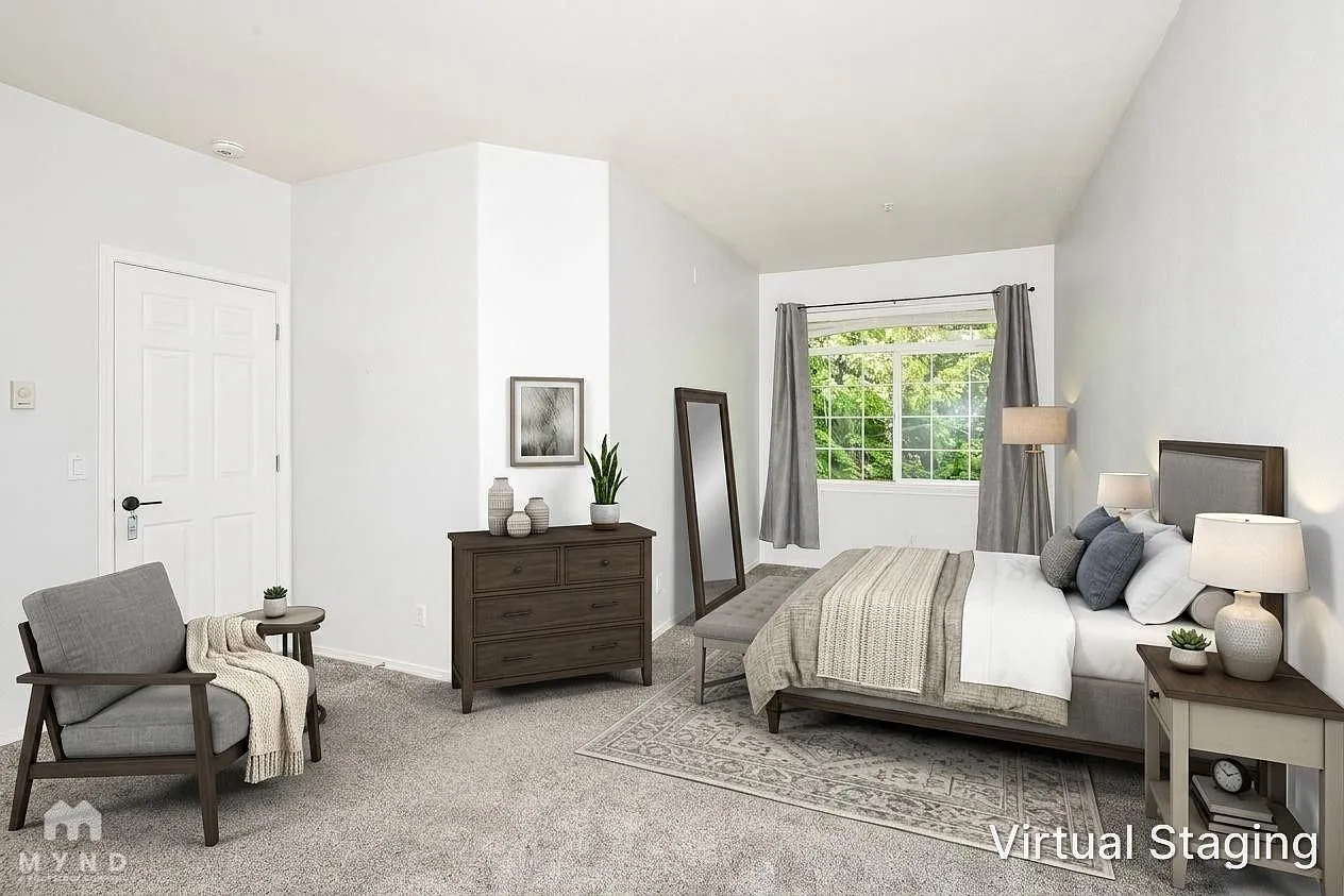 3 bed, 2.0 bath, 1384 sqft, $3,100 — Photo 4