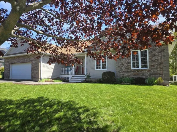 60 Sandy Pl, Colchester, NS B6L 4G1