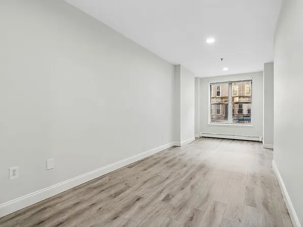 249 Hull St #B, Brooklyn, NY 11233
