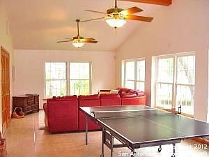 5th image of 8014 Shady Hollow Ln