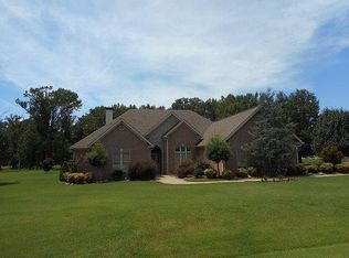 103 Stoneridge Dr, Searcy, AR 72143