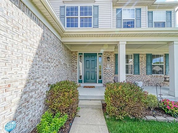 5th image of 1311 Mornington Dr