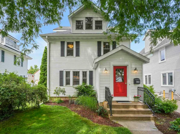 1812 Middleton St, Middleton, WI 53562