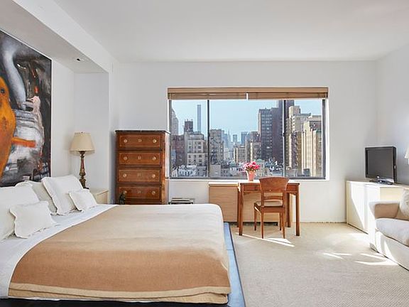 5th image of 8-38 E 83rd St