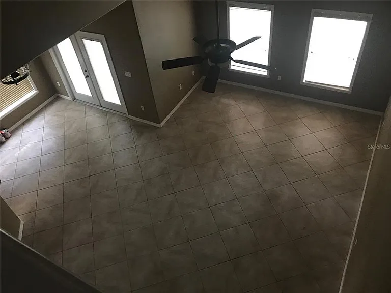 1518 Salem Dr — Photo 11