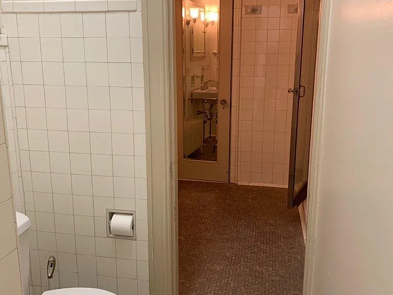 44 N 15th St #2A — Photo 11