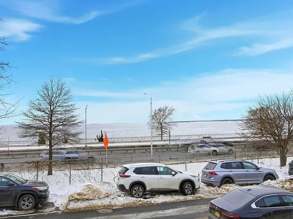 1407 Shore Parkway image 1 of 18