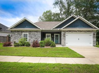 2932 Gillis Dr, Benton, AR 72015