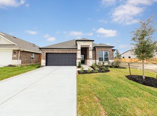 2035 Emerald Lake Trl, Dayton, TX 77535