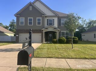 204 Princeton Dr, Lebanon, TN 37087