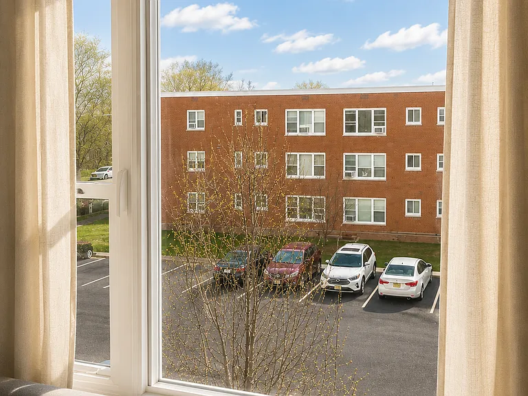 510 Union Ave #3C — Photo 17