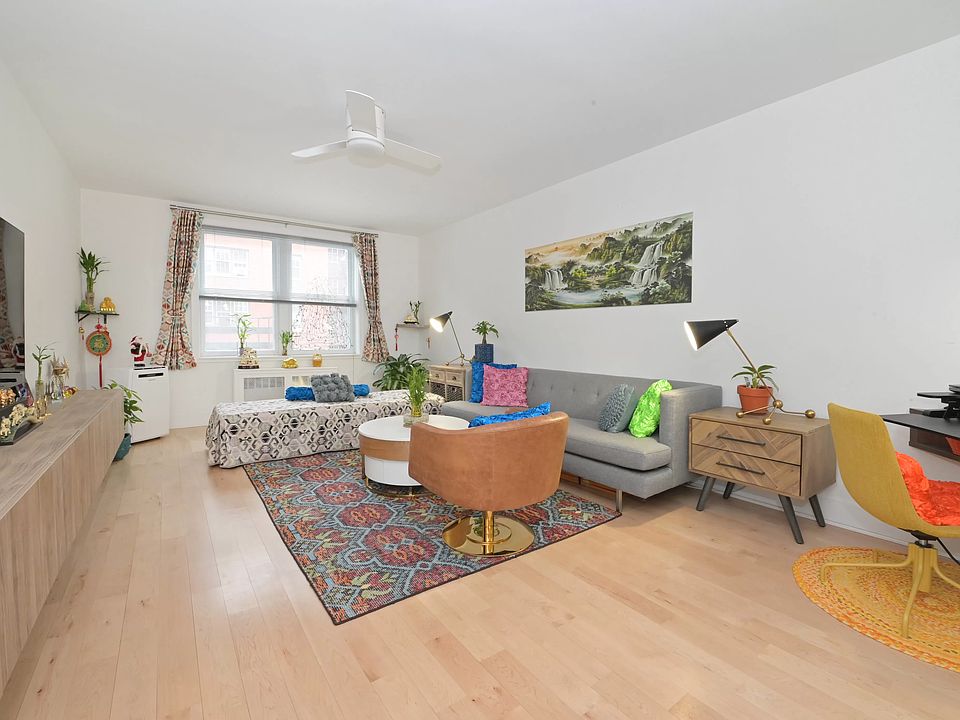 1st image of 102-55 67th Dr APT 3J