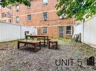 294 Tompkins Ave #1A, Brooklyn, NY 11216