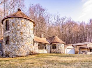 3017 Touby Rd, Mansfield, OH 44903