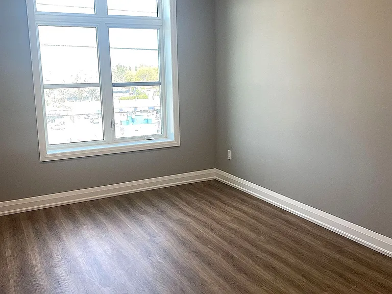 5917 Main St E #508 — Photo 4