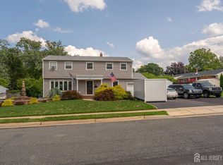25 Hudson Rd, East Brunswick, NJ 08816