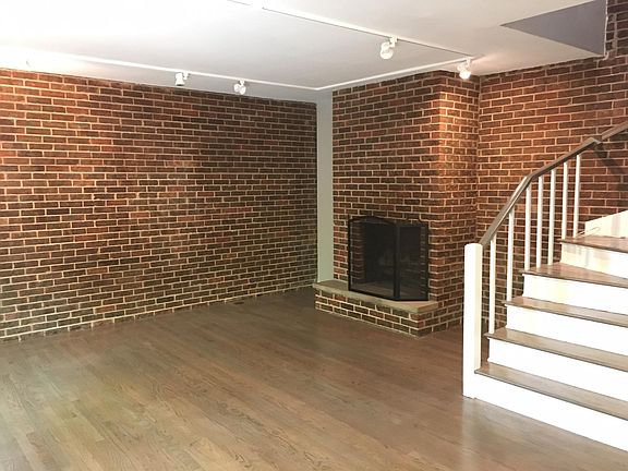 5th image of 1455 N North Park Ave #A