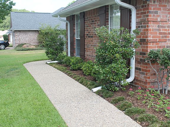 3rd image of 1707 Waterway Cv