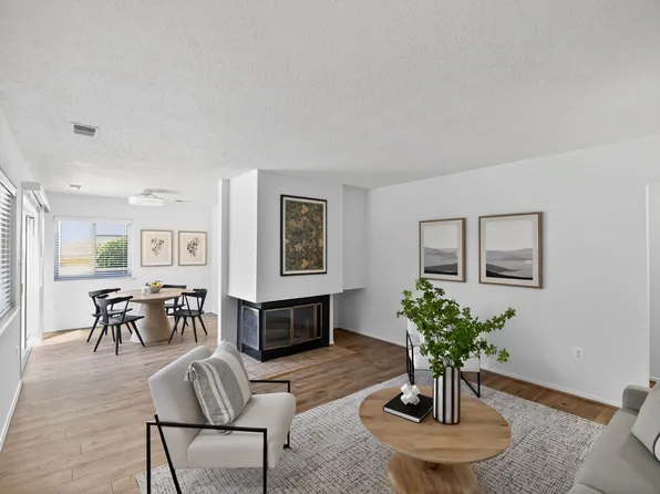 1957 Villaridge Dr #A, Reston, VA 20191