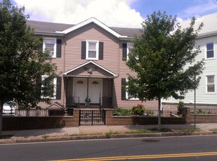 75 Prospect St #1, Somerville, MA 02143