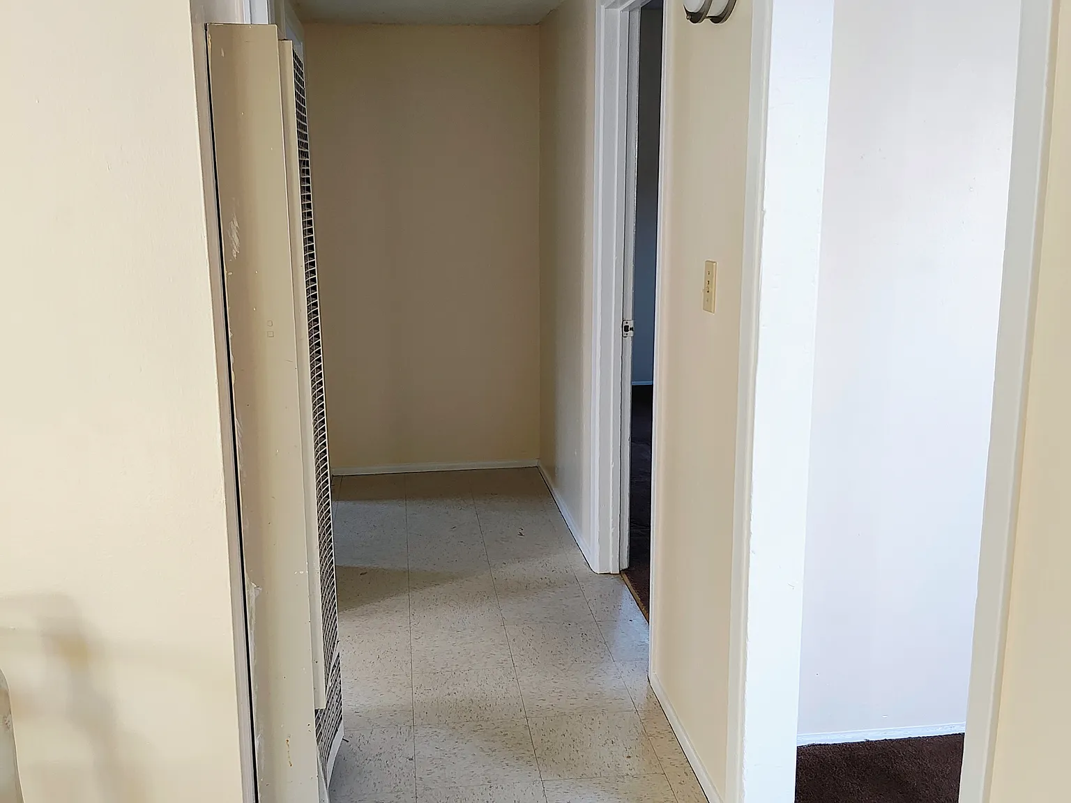 2 bed, 800 sqft, $1,200 — Photo 4
