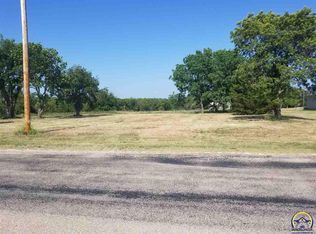 2441 Yy Rd, Emporia, KS 66801