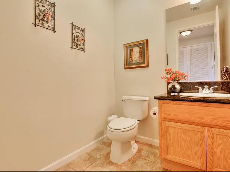 Upstairs Half Bathroom