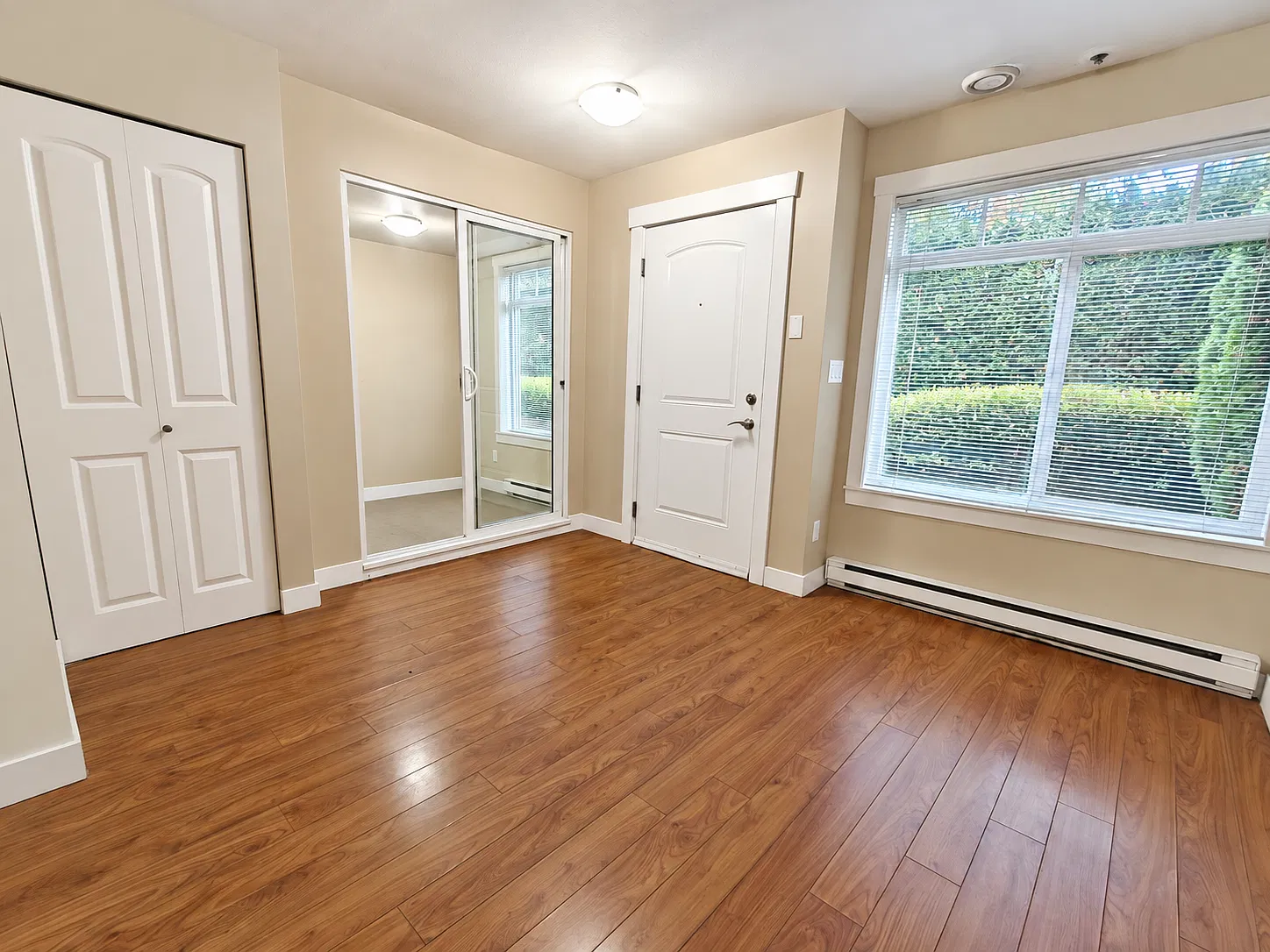 1 bed, 640 sqft, $2,095 — Photo 3