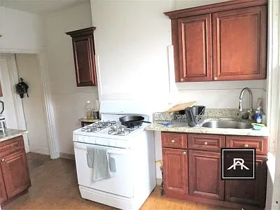 15-17 Putnam Ave #17-A — Photo 4
