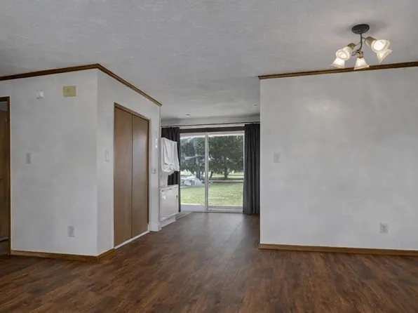 575 Main St E, Logan, OH 43138