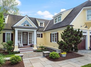 435 Main St, Amesbury, MA 01913