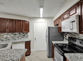 9999 Summerbreeze Dr