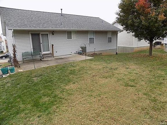 3rd image of 4460 Southview Way Dr