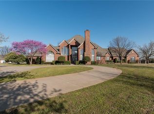 11401 SW 54th St, Mustang, OK 73064