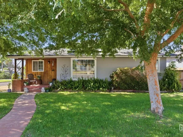 325 Circle Dr, Bakersfield, CA 93308