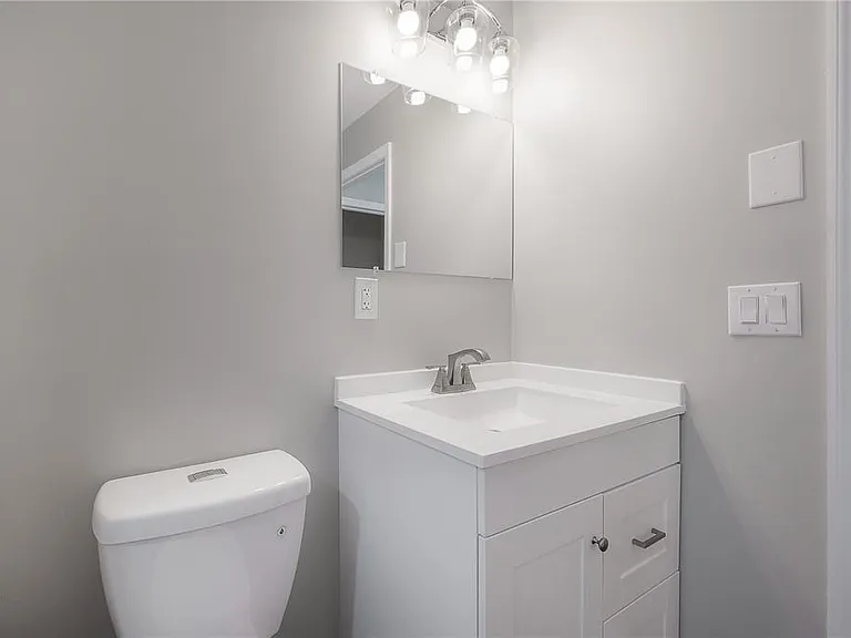 6901 S Fitzgerald St — Photo 24