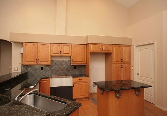 4th image of 4187 Sanora Ln
