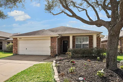 1610 Eberhart Star Ct Photo 1