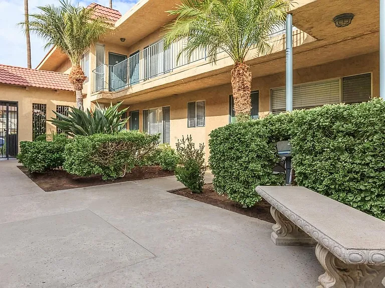 Casa Tierra Apartments — Photo 14