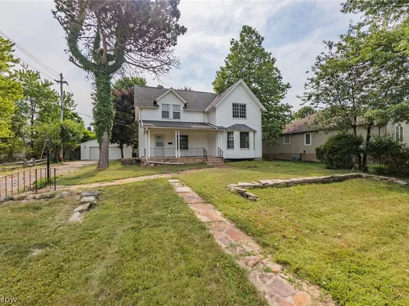 1579 Richmond Rd, Lyndhurst, OH 44124