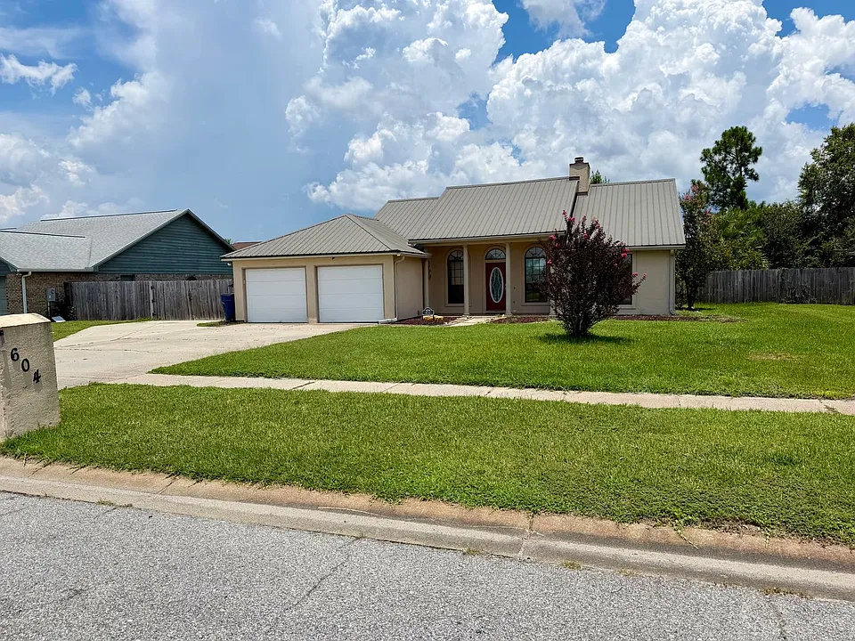 604 Mallory Dr