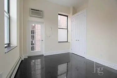 Rented by Hecht Group