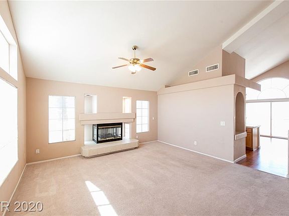 4th image of 8752 Raindrop Canyon Ave