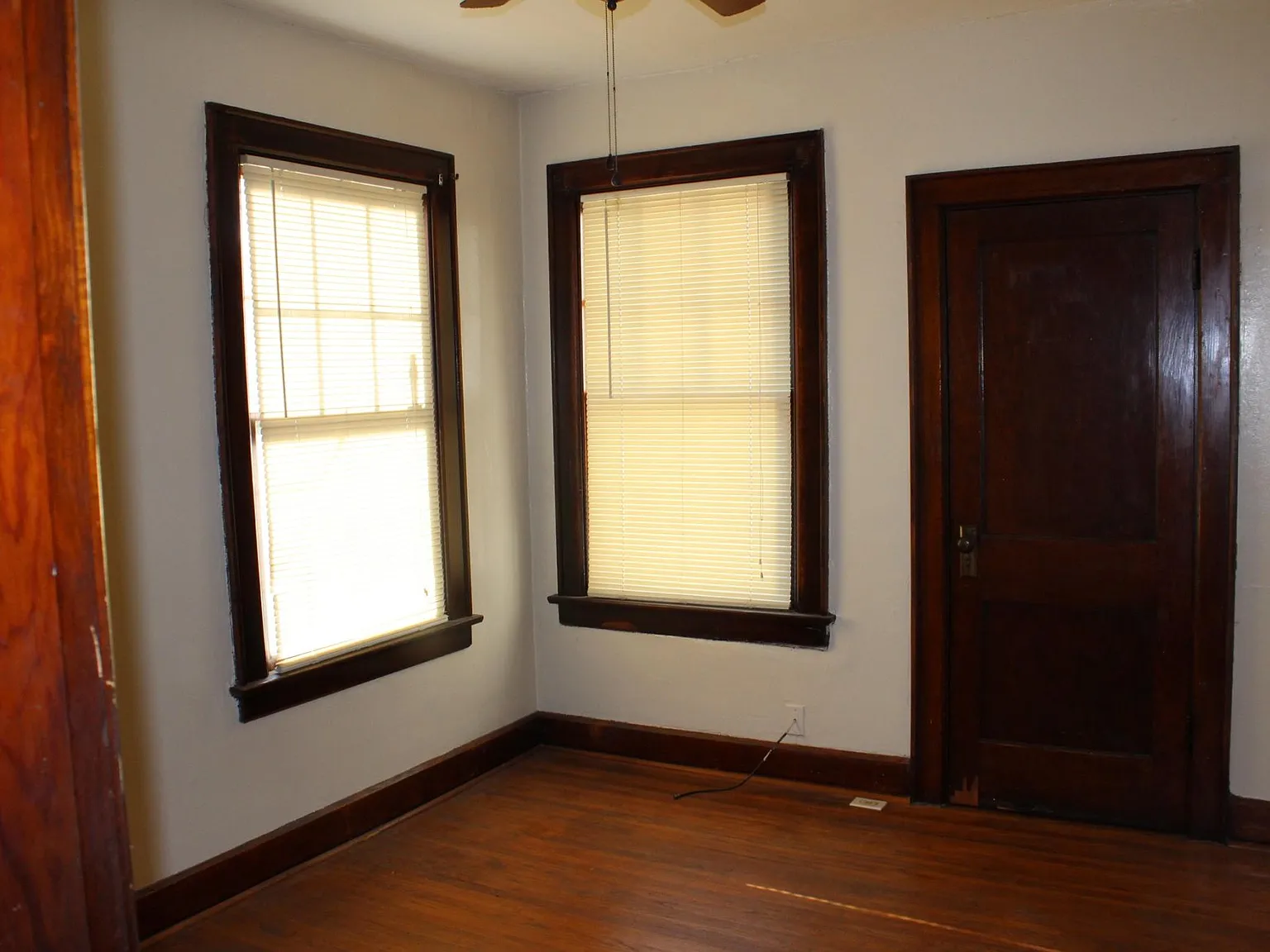 114 1/2 Wilber Ave — Photo 3