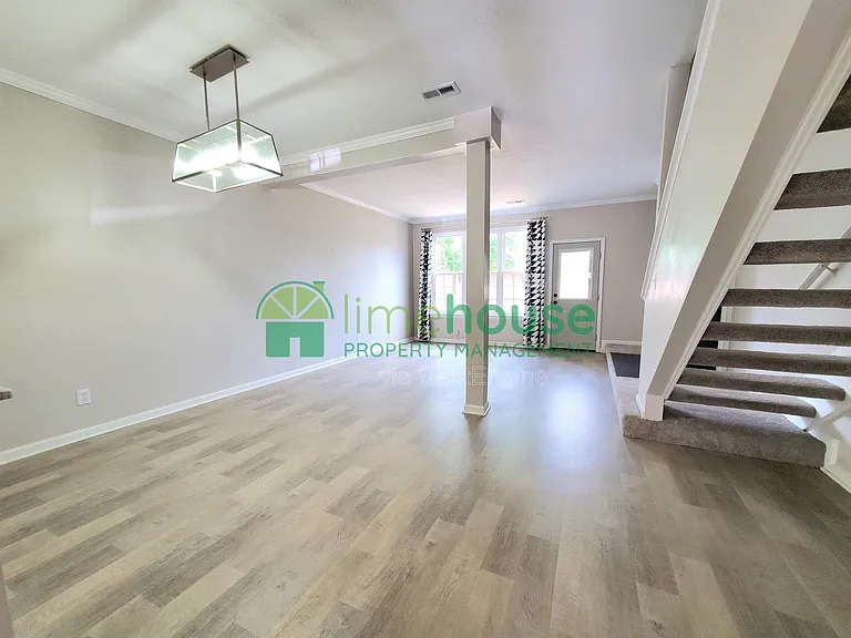 4942 April Ave — Photo 6
