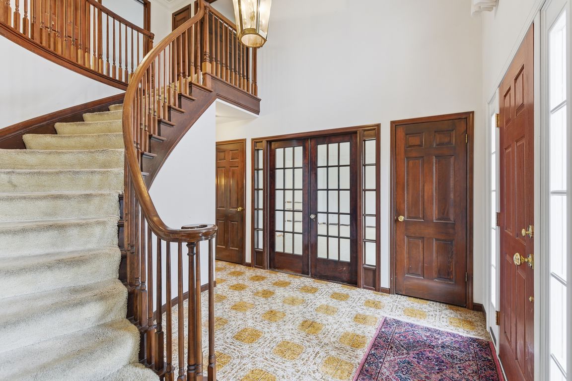 next background image